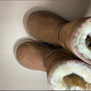 Uggs boots little kid